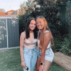 Meet your Posher, Ava